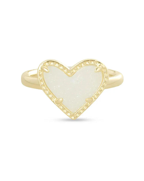 Ari Heart Band Ring