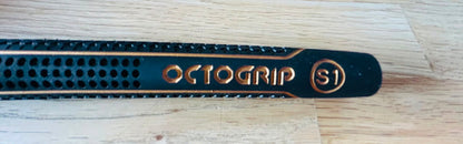 (S1) Standard Size Black and Gold Lines